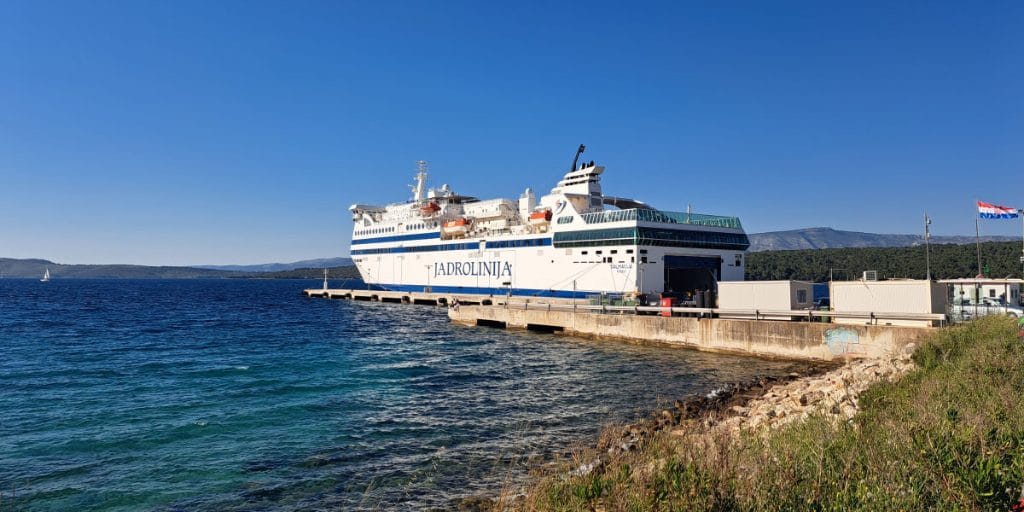 Trajekt Dalmacija; Jadrolinija