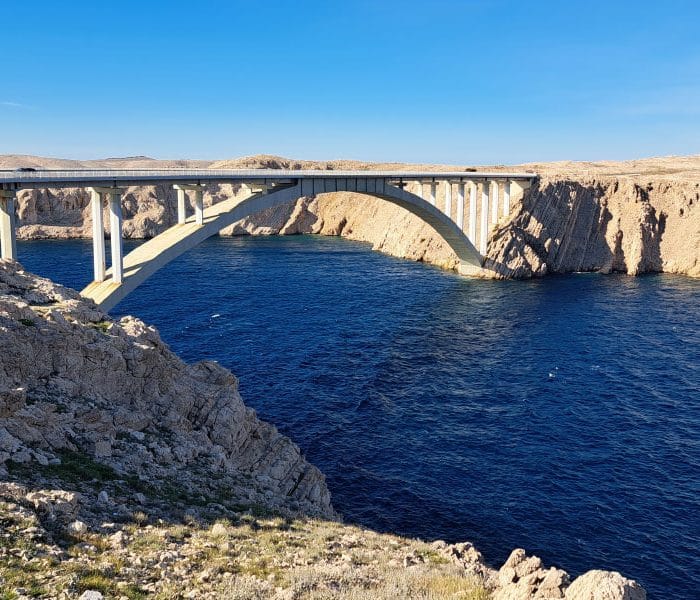 Most na otok Pag: cesta koja je promijenila dolazak na jedan od najposebnijih hrvatskih otoka