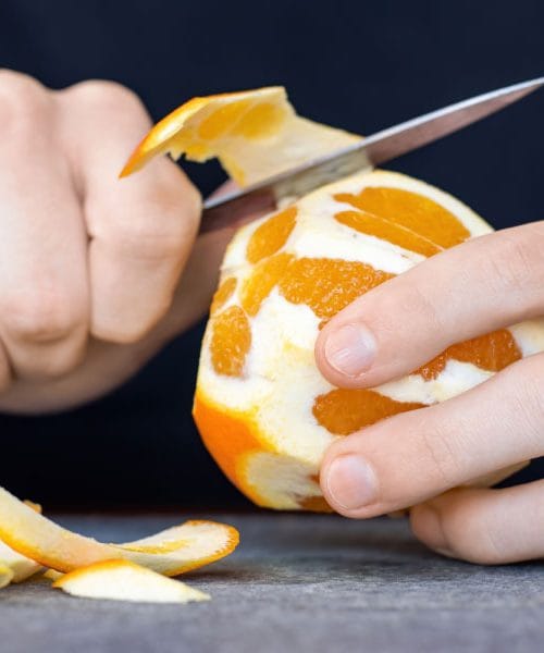 Mnogi ljudi režu povrće na ovaj način – ali postoji bolji