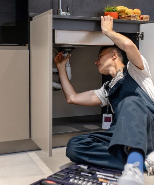 Začepljen odvod? Nemojte zvati vodoinstalatera dok ne isprobate ovaj vrući trik